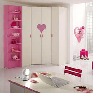 Cameretta bambina con cuore